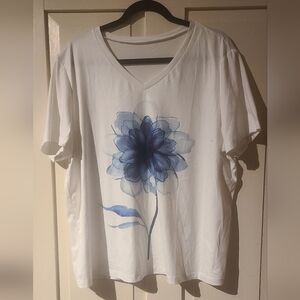 GRAPHIC TSHIRT-WATERCOLOUR FLOWER
